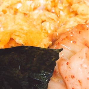 焼き肉のタレで☆キムチとたまごスープ韓国海苔のせ♪